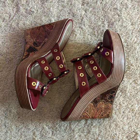 Carlos Santana Wedge Heel - Picture 7 of 8